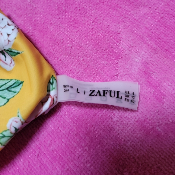 Womans High Hip Cheeky One Piece - Picture 5 of 6